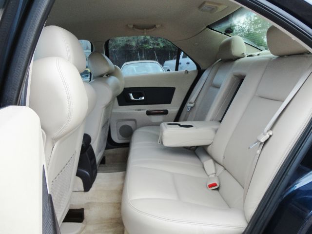 2003 Cadillac CTS Base