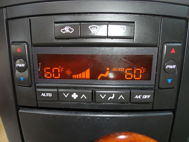 2003 Cadillac CTS Base