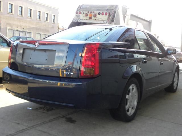 2004 Cadillac CTS Base