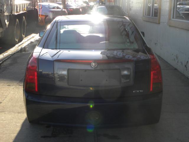 2004 Cadillac CTS Base