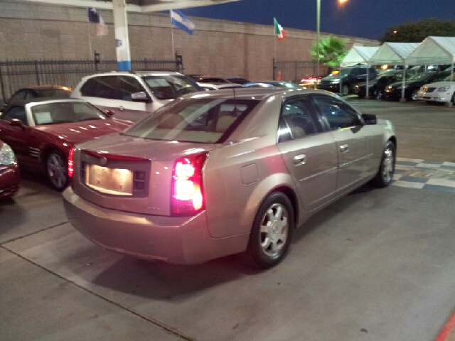 2004 Cadillac CTS Base