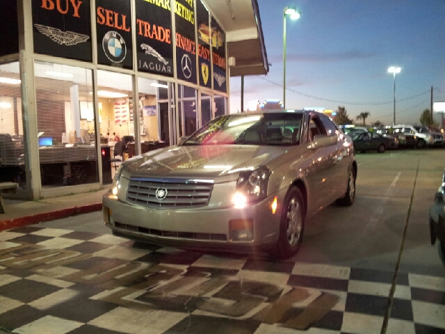 2004 Cadillac CTS Base
