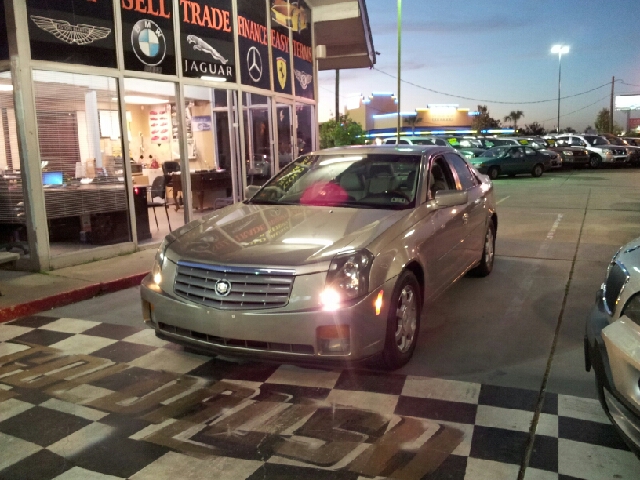 2004 Cadillac CTS Base