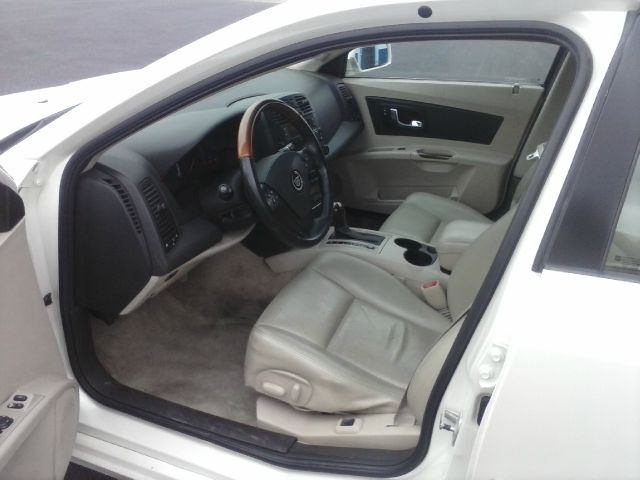 2004 Cadillac CTS Base