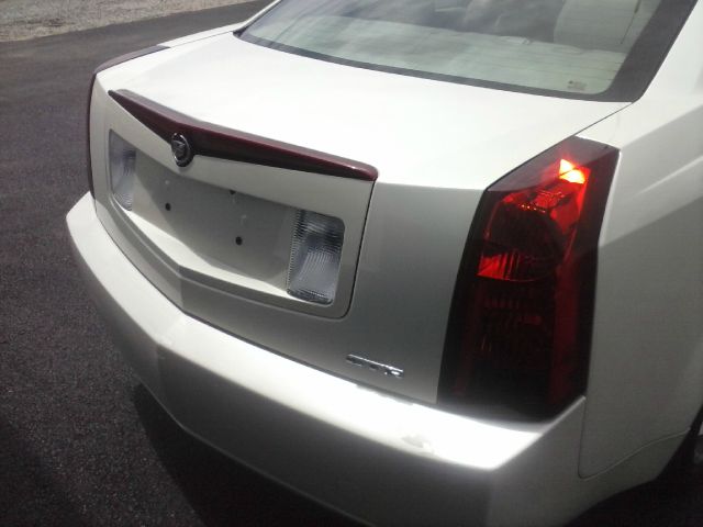 2004 Cadillac CTS Base