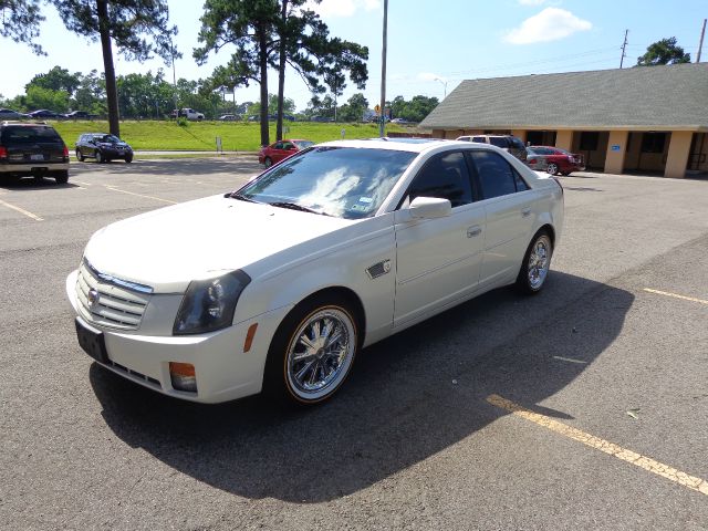 2004 Cadillac CTS Base