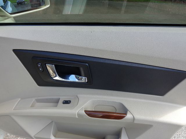 2004 Cadillac CTS Base