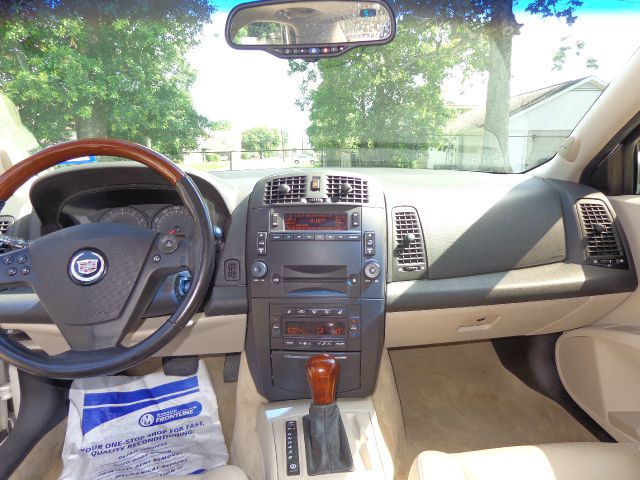 2004 Cadillac CTS Base