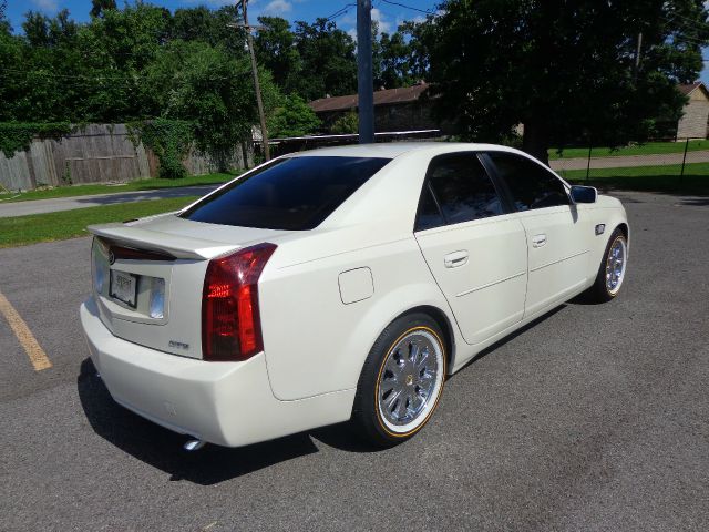2004 Cadillac CTS Base