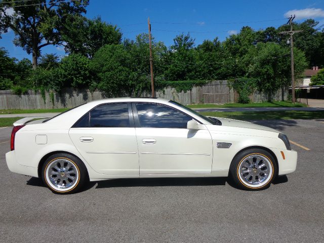 2004 Cadillac CTS Base