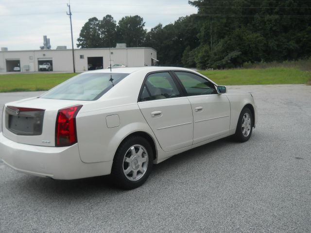 2004 Cadillac CTS Base
