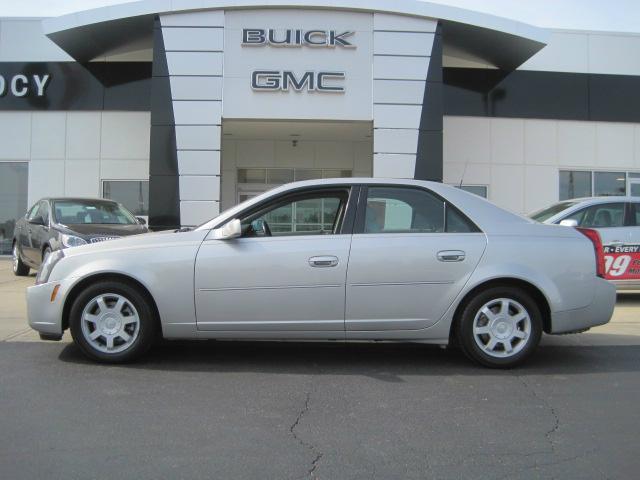 2004 Cadillac CTS SE Sedan