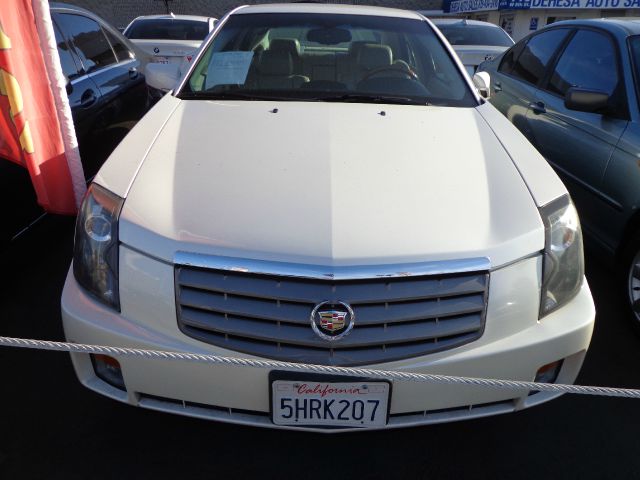 2004 Cadillac CTS Base