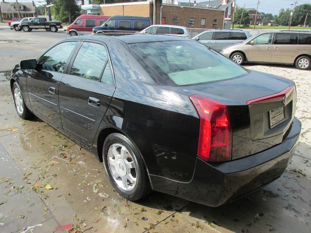 2004 Cadillac CTS 4WD 6.4 Ft Box Big Horn 4x4 Truck