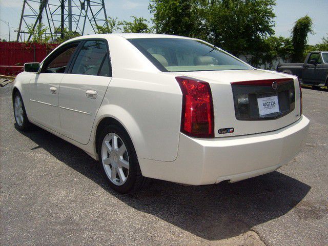 2004 Cadillac CTS Unknown