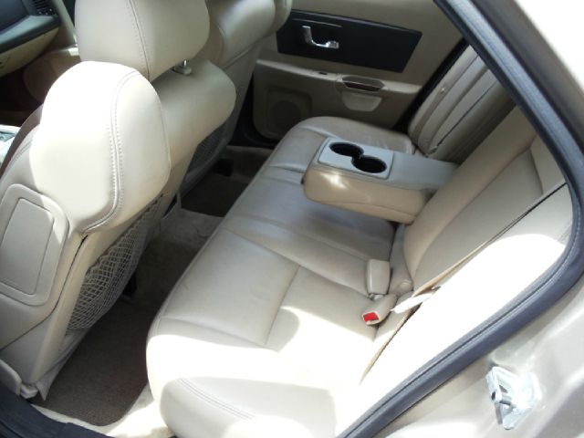 2004 Cadillac CTS Unknown