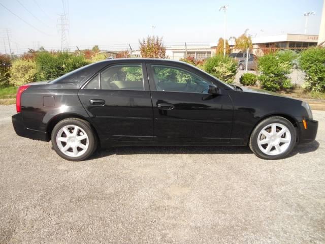 2005 Cadillac CTS Unknown