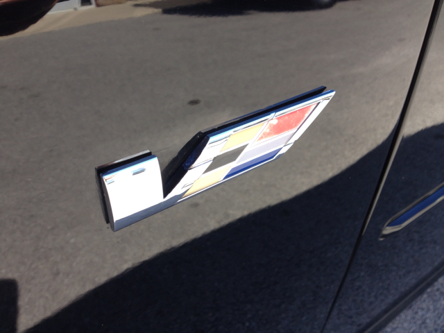 2005 Cadillac CTS CE Van