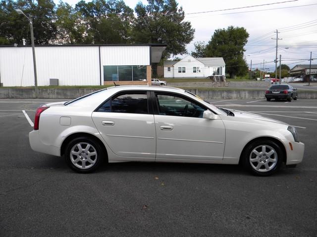 2005 Cadillac CTS Unknown