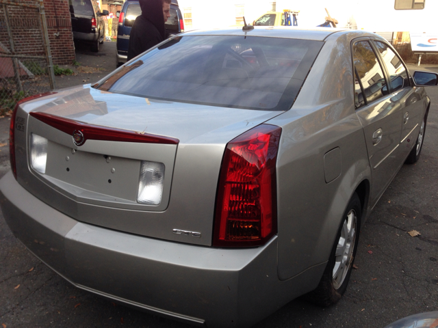 2005 Cadillac CTS Hybrid SUV