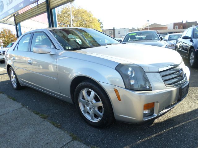 2005 Cadillac CTS Unknown