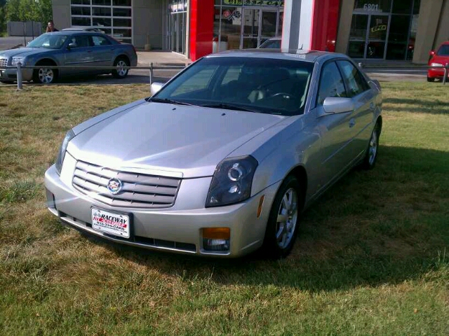 2005 Cadillac CTS Base