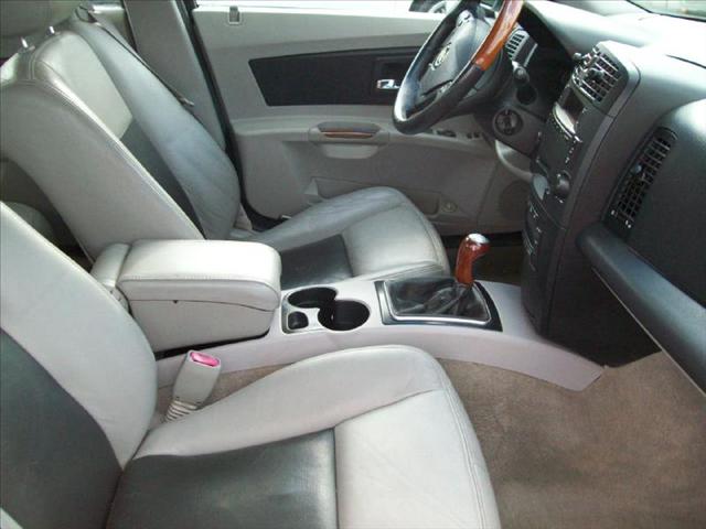 2005 Cadillac CTS Hybrid SUV