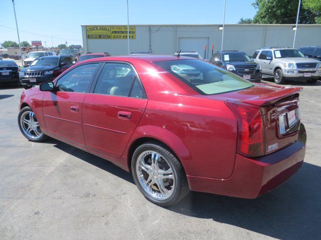 2005 Cadillac CTS Unknown