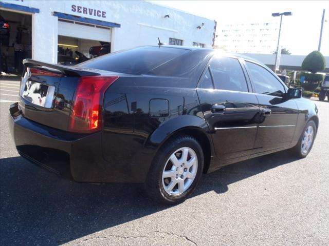 2005 Cadillac CTS Base