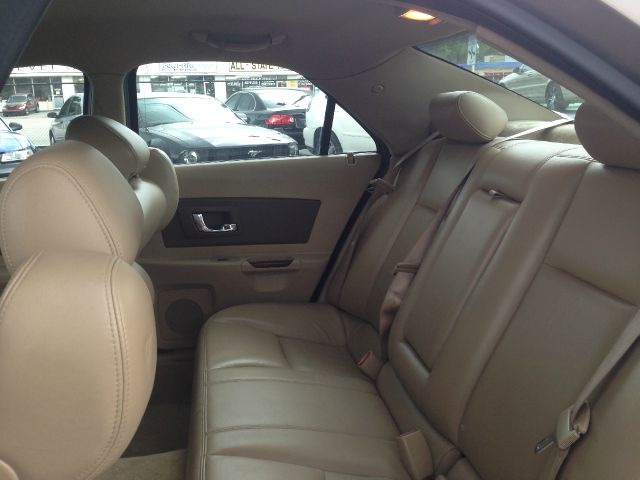 2006 Cadillac CTS Hybrid SUV