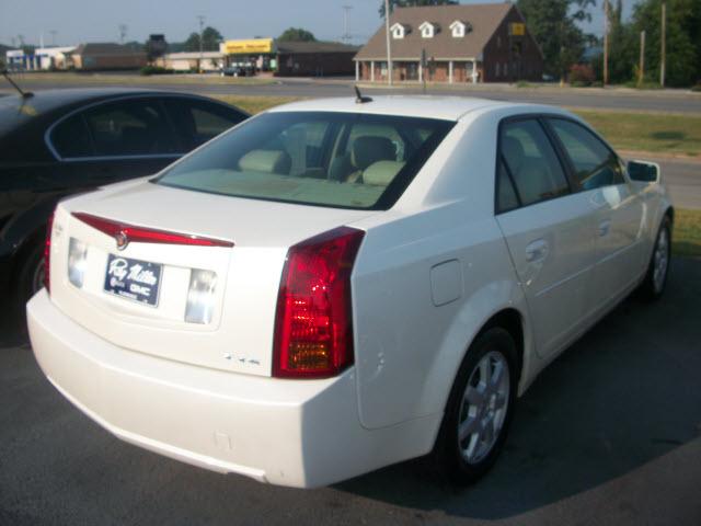 2007 Cadillac CTS REG 120.5wb 4X4 SLT