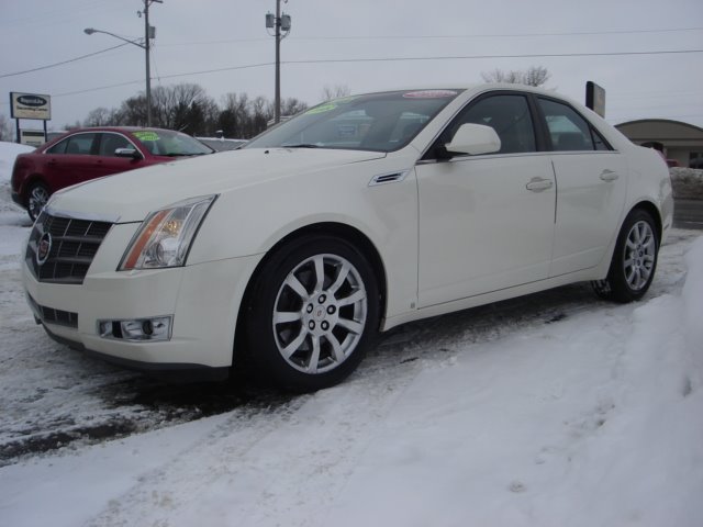 2008 Cadillac CTS LX (leather)