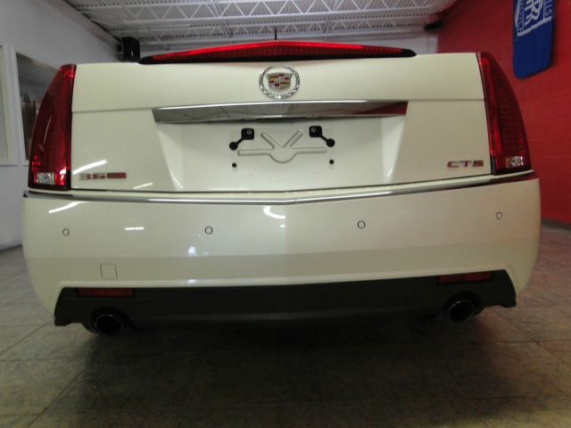 2008 Cadillac CTS Outback 5 DOOR AWD