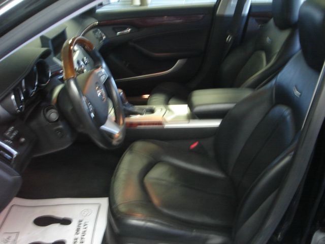 2008 Cadillac CTS LX (leather)