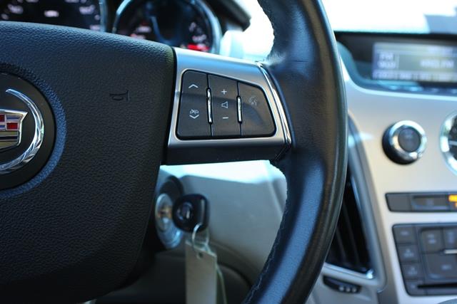 2009 Cadillac CTS 2WD Supercrew Styleside 5-1/2 Ft Box XLT