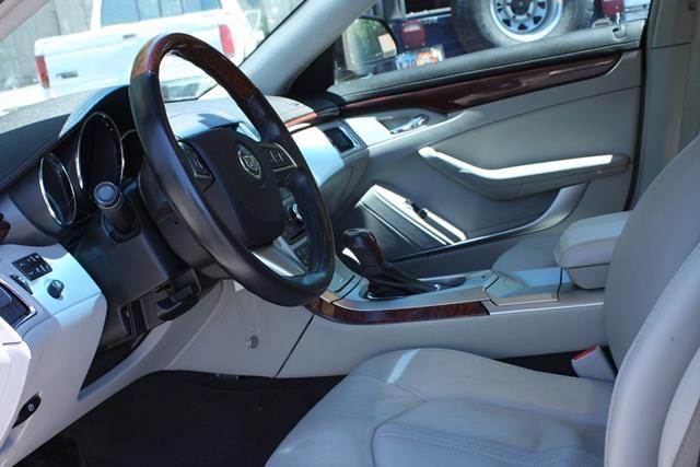 2009 Cadillac CTS 2WD Supercrew Styleside 5-1/2 Ft Box XLT