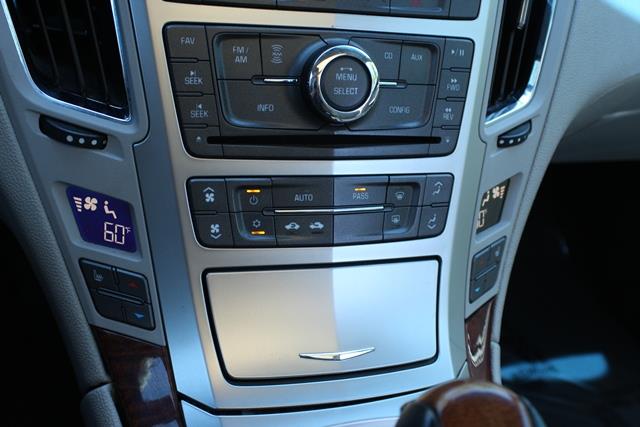 2009 Cadillac CTS 2WD Supercrew Styleside 5-1/2 Ft Box XLT