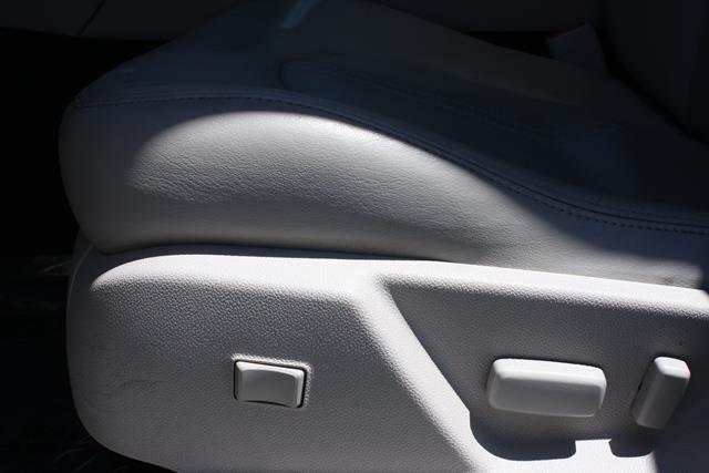 2009 Cadillac CTS 2WD Supercrew Styleside 5-1/2 Ft Box XLT