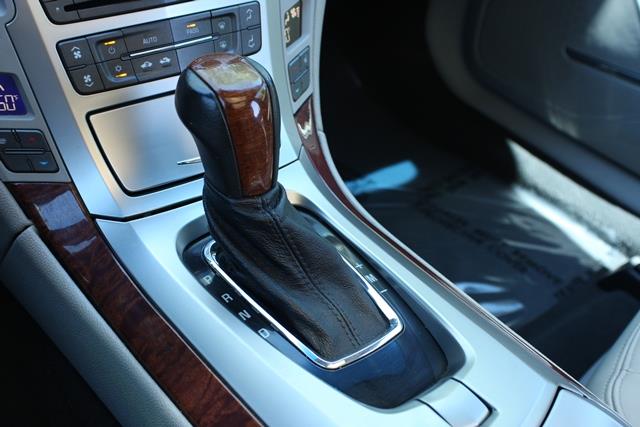 2009 Cadillac CTS 2WD Supercrew Styleside 5-1/2 Ft Box XLT