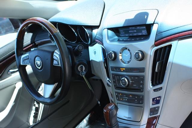 2009 Cadillac CTS 2WD Supercrew Styleside 5-1/2 Ft Box XLT