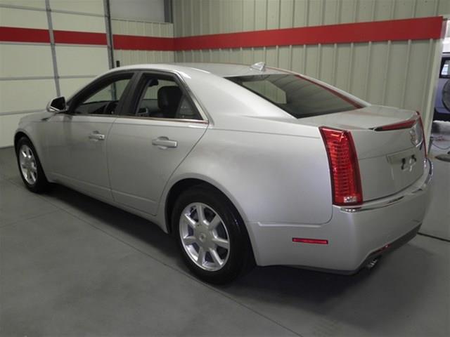 2009 Cadillac CTS 2WD Supercrew Styleside 5-1/2 Ft Box XLT