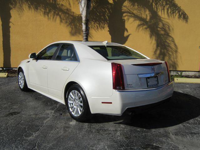 2011 Cadillac CTS SLE Pickup 4D 5 3/4 Ft