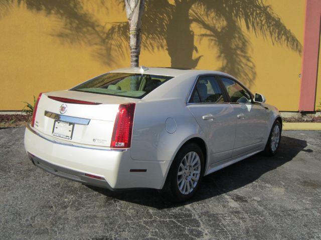2011 Cadillac CTS SLE Pickup 4D 5 3/4 Ft