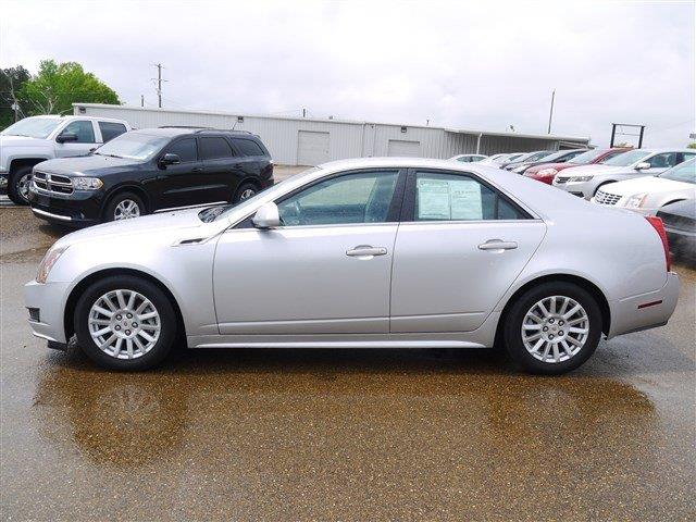 2013 Cadillac CTS SLE Pickup 4D 5 3/4 Ft
