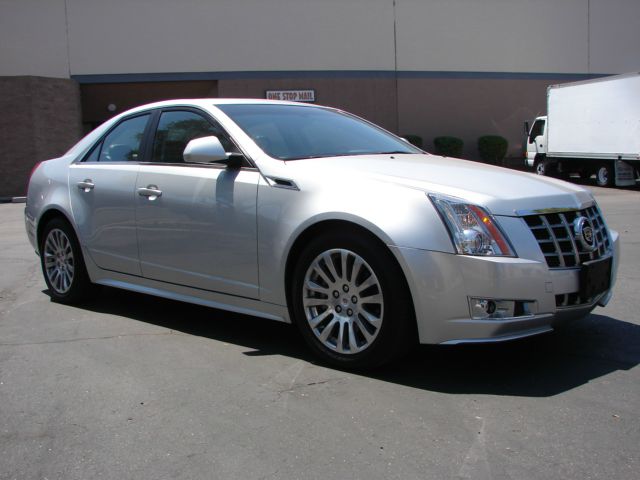 2013 Cadillac CTS FWD SLT