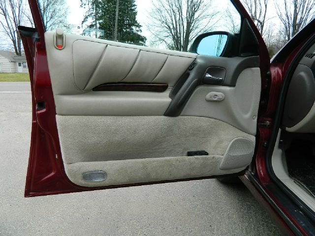 1998 Cadillac Catera S Power Tiltslide Moonroof
