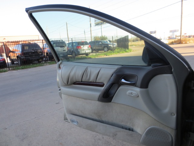 1998 Cadillac Catera S Power Tiltslide Moonroof