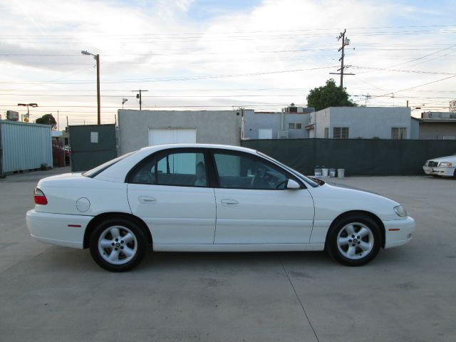1999 Cadillac Catera Base
