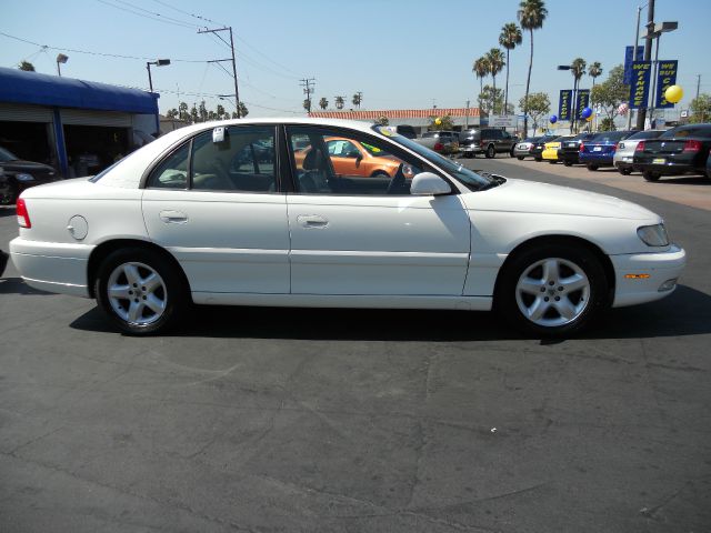 2000 Cadillac Catera Base