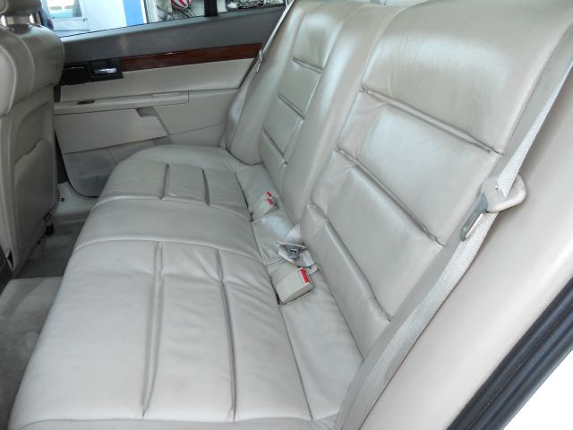 2000 Cadillac Catera Base